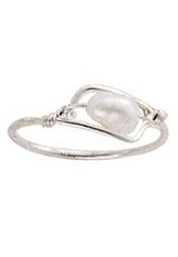 extraordinary itsy-bitsy pearl siver ring for babies         